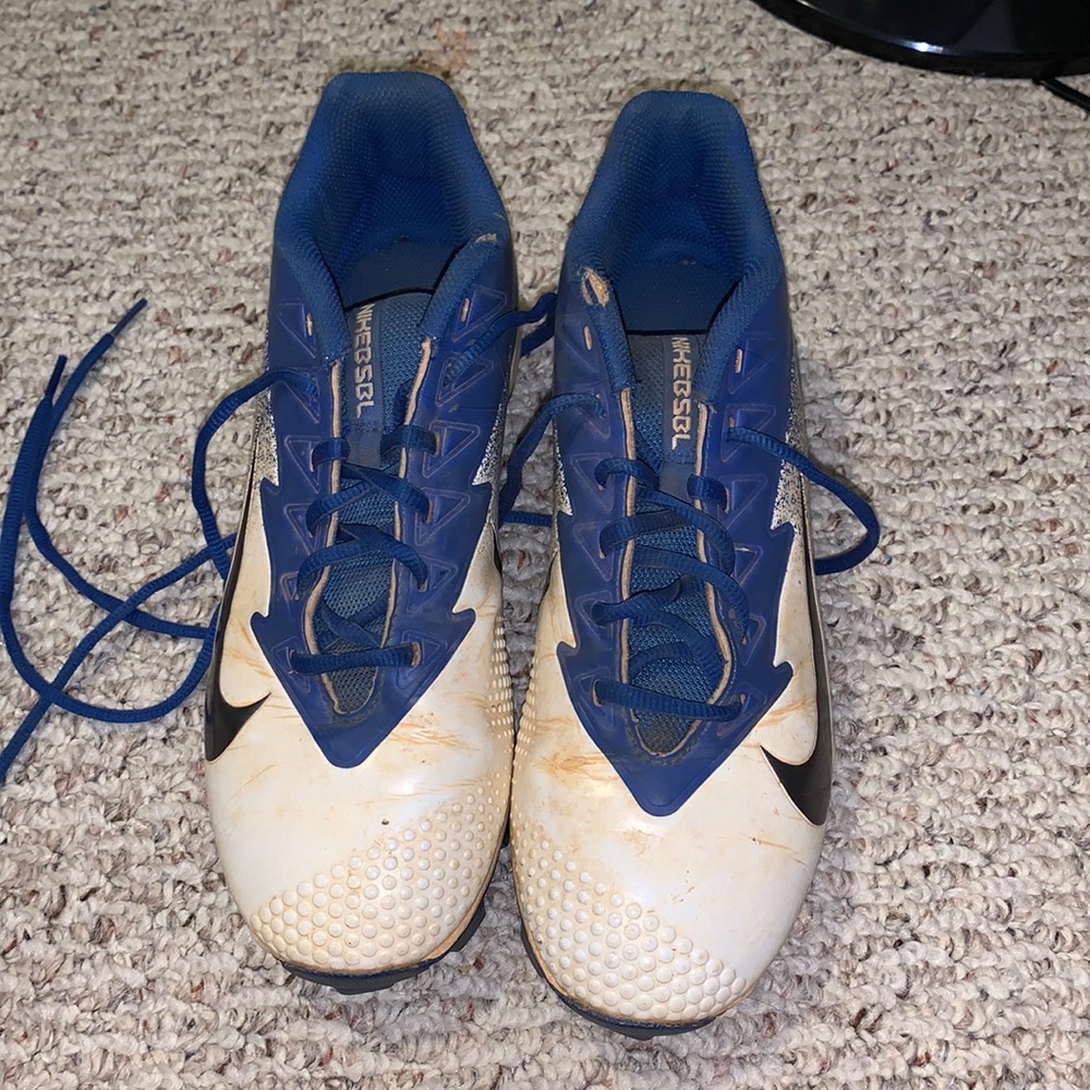 Nike Men’s baseball cleats.